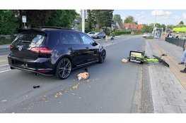 Maaltijdbezorger gewond na harde aanrijding op Zeswielen in Alkmaar