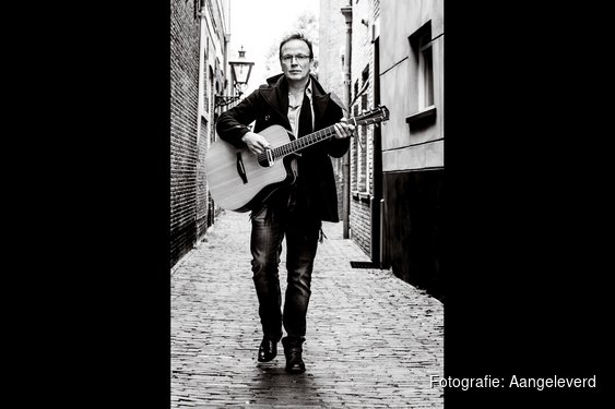 Edouard van de Velde in De Alkenaer – Vive la Chanson!