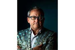 Tom Lanoye in De Alkenaer op zondag 31 mei van 15.00 tot 17.00 uur