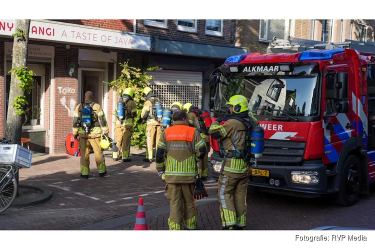 Brand bij Toko Banyuwangi in Alkmaar