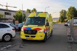 Persoon gewond na aanrijding tussen step en auto