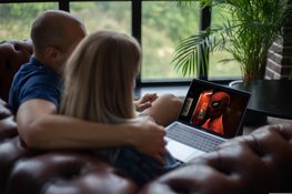 Streamingmoeheid slaat toe in Noord-Holland: door stijgende abonnementsprijzen zoeken inwoners naar alternatieven