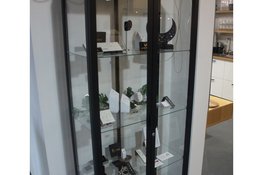 Kingdom Boutique, Tattoos & Piercings vanaf heden op Kanaalkade