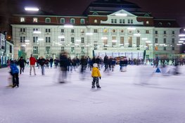Winterkaravaan tovert Alkmaars centrum om tot decemberfestival