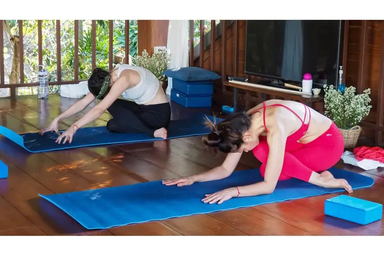 Zomerflow, zo verbind je yoga met het warme seizoen