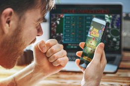 Online entertainment vanuit Alkmaar: een avondje uit in de eigen woonkamer