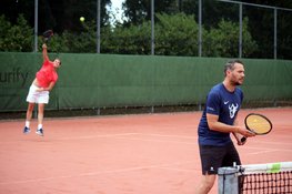 Favorieten maken status waar op vierde dag Victorie Open