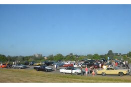 Komende zaterdag weer Night Cruise Heerhugowaard: Autoliefhebbers treffen elkaar bij Strand van Luna