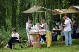 Oekraïense cultuur en gezelligheid tijdens jaarmarkt in Heerhugowaard