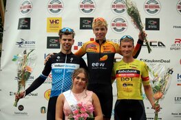 Guillaume Visser wint na machtige sprint in Sint Pancras