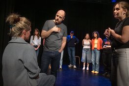 Uit je hoofd de vloer op! Improvisatietheater voor volwassenen
