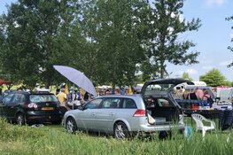 Gezellig snuffelen tijdens de Kofferbakmarkt in Heerhugowaard!