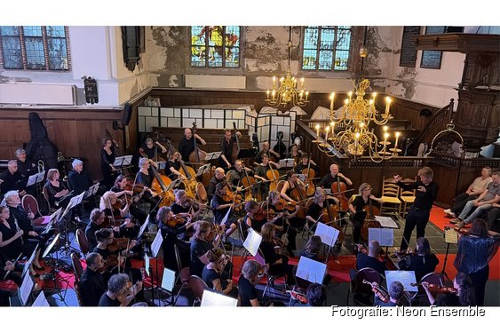 Symfonie orkest speelt Sibelius in Grote Kerk De Rijp