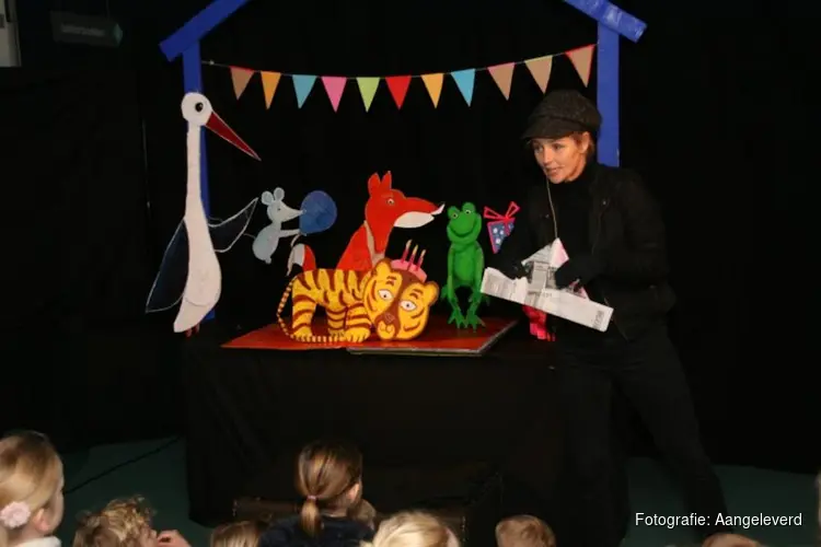 Feessst! - Poppentheater Belletje Sterk in De Alkenaer