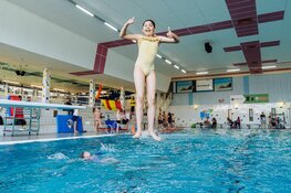 Herfstvakantie vol waterpret en activiteiten bij zwembad Hoornse Vaart