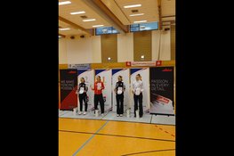Goud voor HollandSchermen in Duitsland na eigen trainingsstage: Lotte Dammroff wint internationale thriller