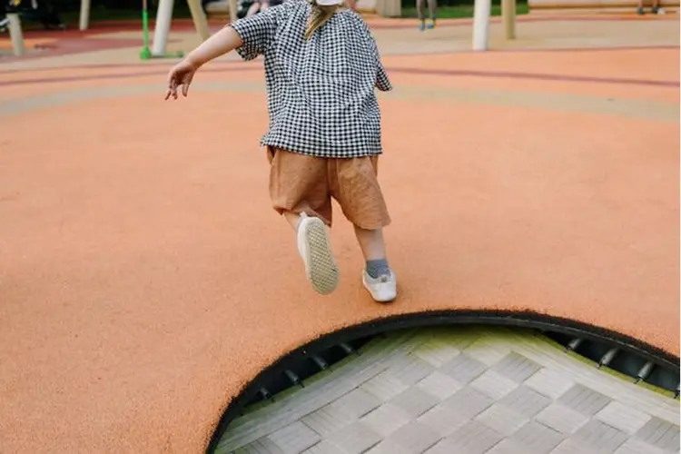 Trampoline winterklaar in een aantal stappen