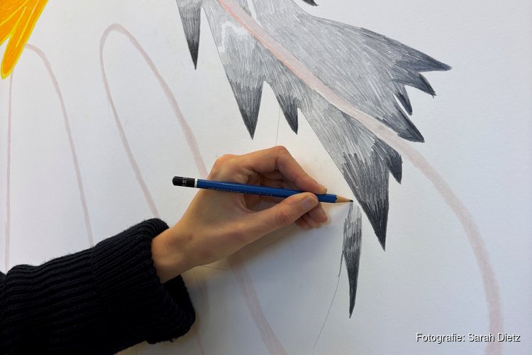 Nieuw bij Kunstuitleen Alkmaar: Thee & Tekenen tussen de kunst