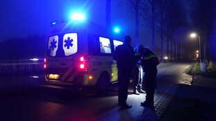 Vrouw gewond na val met scooter