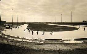 IJsbaan De Meent Bauerfeind na renovatie op de toekomst voorbereid