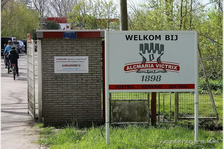 Alcmaria Victrix presenteert Huisman en De Vries als trainerskoppel